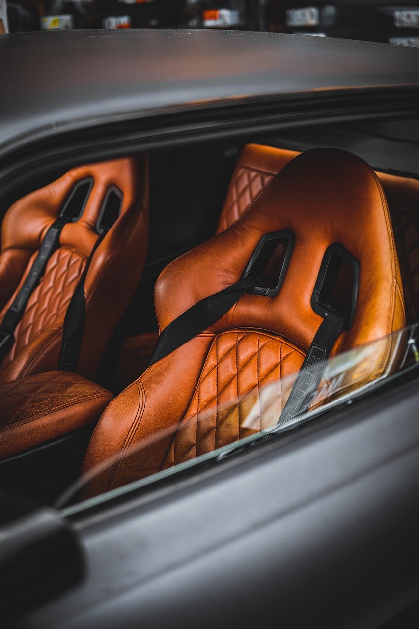 leather seats in a Mustang