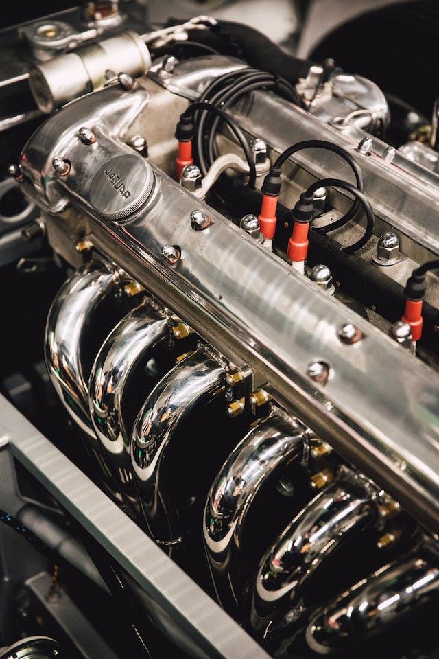 Has modern engine design put an end to tinkering?