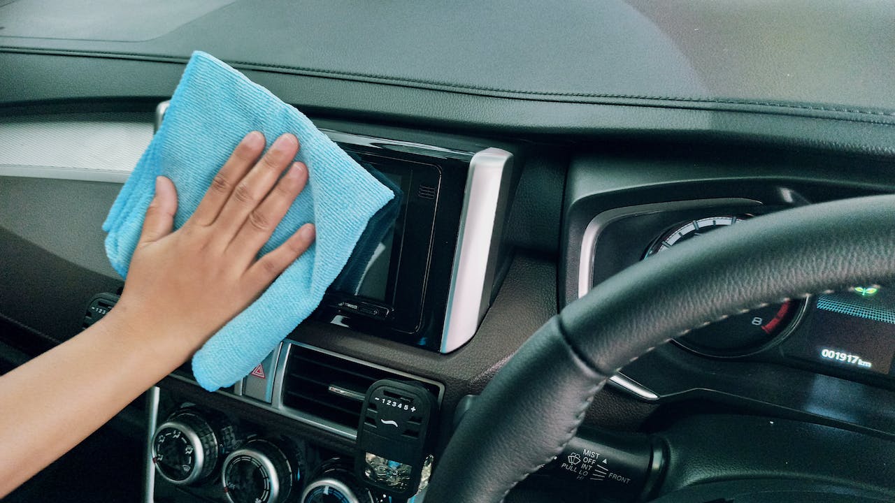 Tips for Sanitizing Your Car