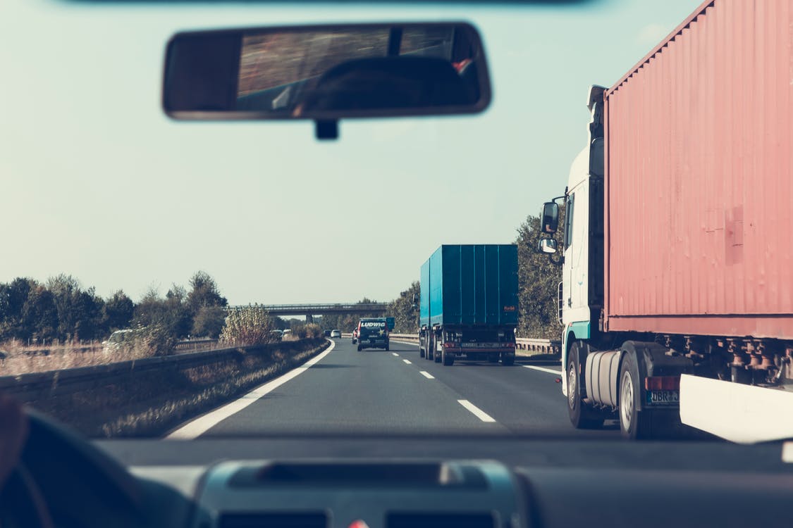How to Handle a Commercial Vehicle Traffic Accident
