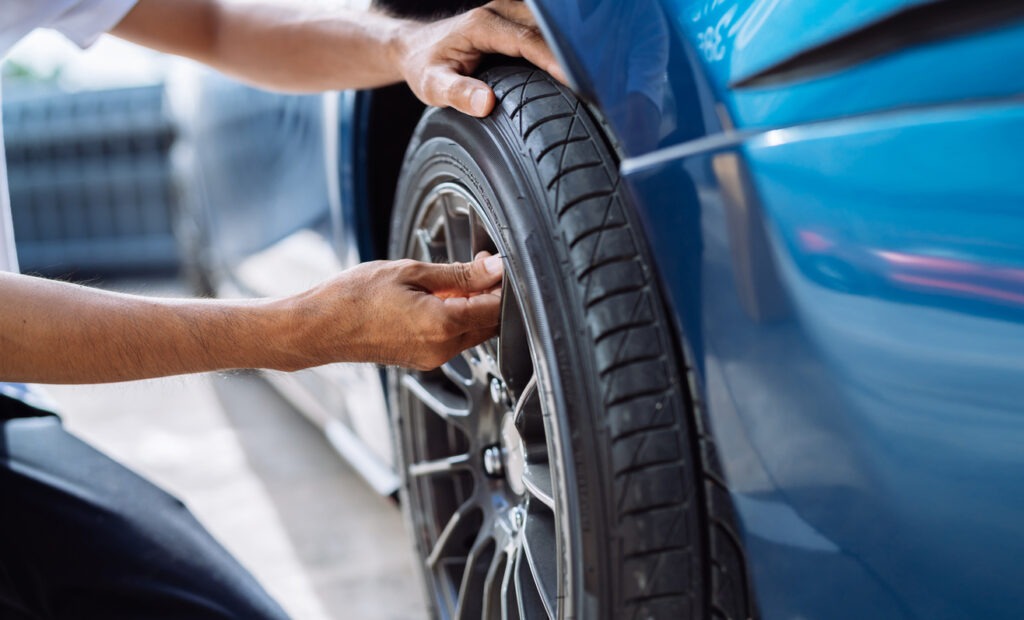 Signs That Your Tires Need Repair