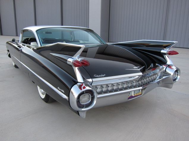 1959_Cadillac_Coupe_Deville3