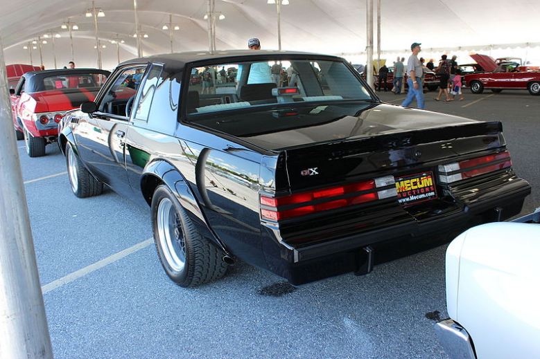 Buick Grand National GNX was one of the sports cars of the 80s