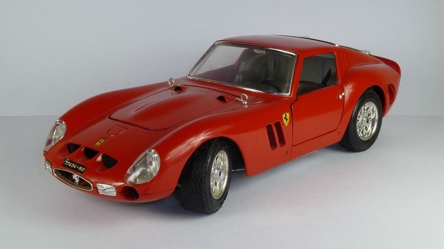 Ferrari 250 GTO toy car