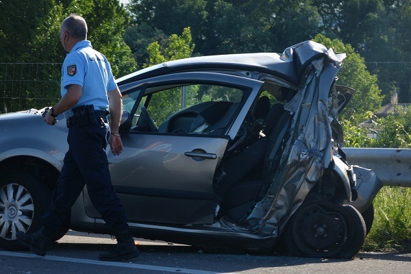What Should & Shouldn't Be Done After an Automobile Accident