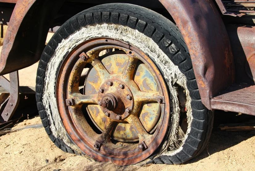 old and deteriorating tire