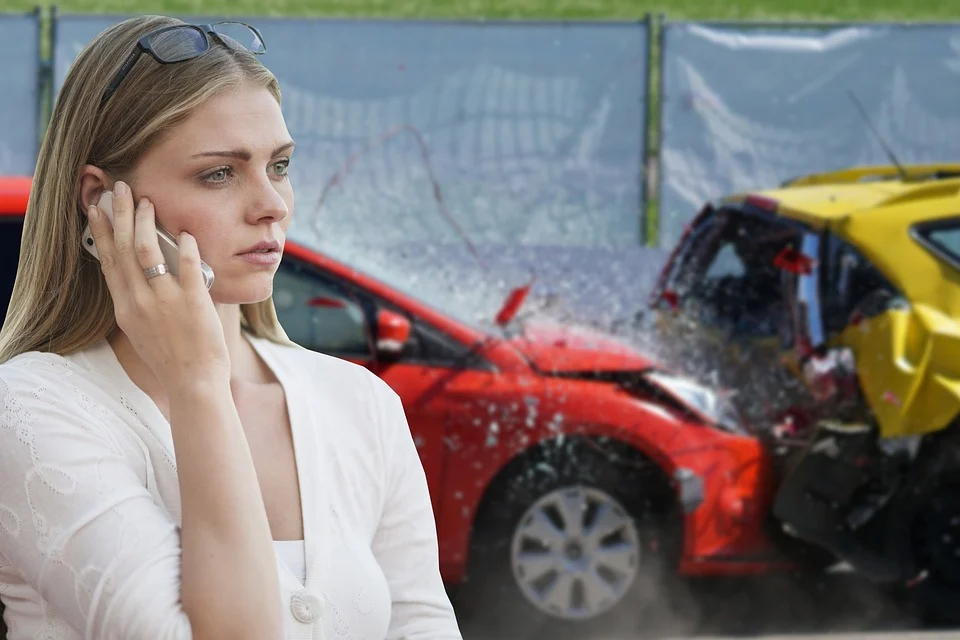 Some precautions after a car crash that can help