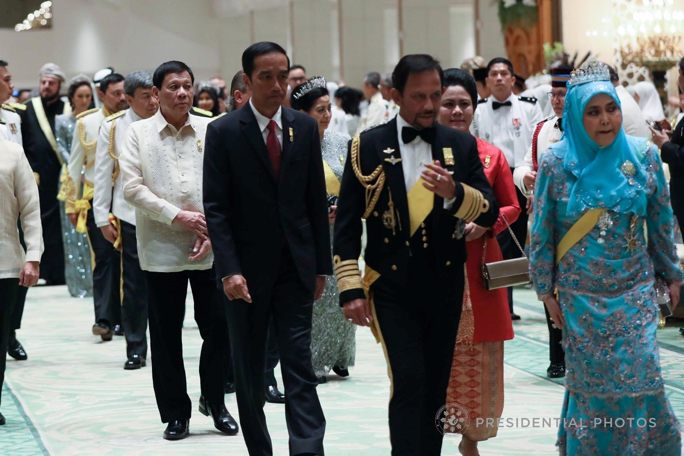 Hassanal Bolkiah with Philippine President Rodrigo Duterte and Indonesian President Joko Widodo in 2017
