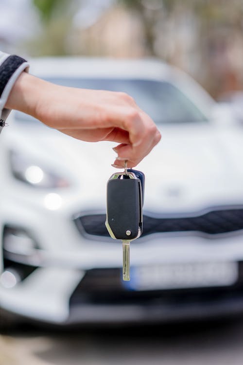 How Much Does A Locksmith Charge To Program A Key Fob?