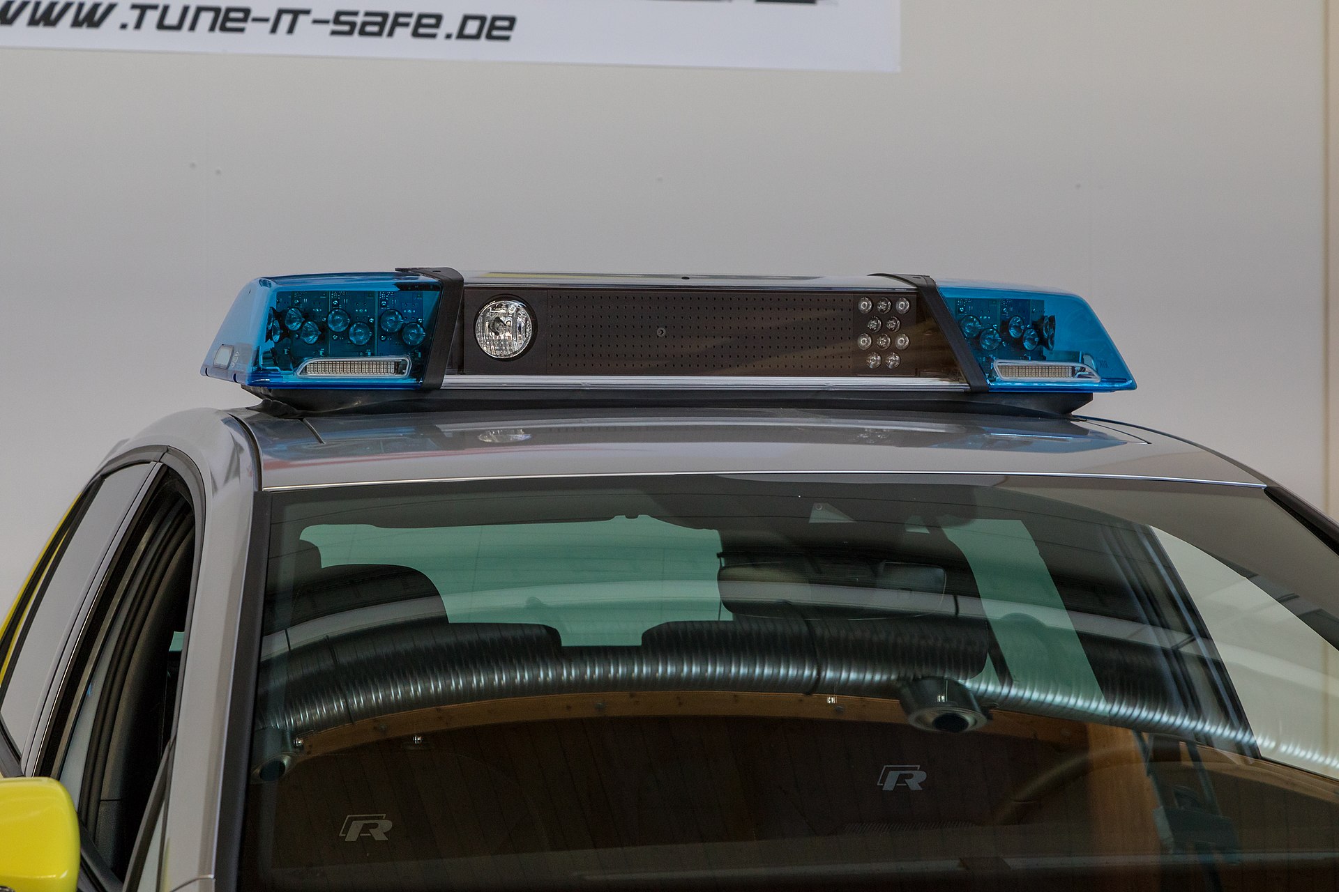 Steps to Increasing Your Car's Safety with a Light Bar For Car