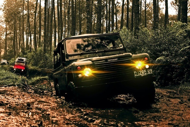 Why You Need a Long-Range Fuel Tank for Your Next 4x4 Adventure