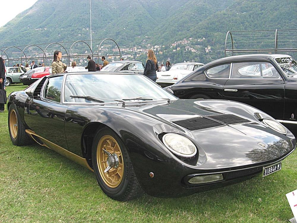 Lamborghini Miura-SV