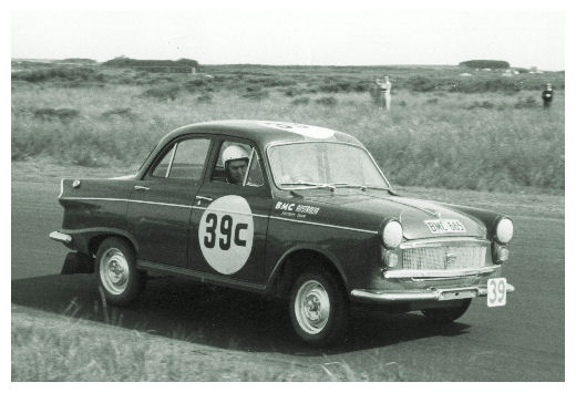 The Austin Lancer of Brian Foley and Alan Edney during the 1960 race
