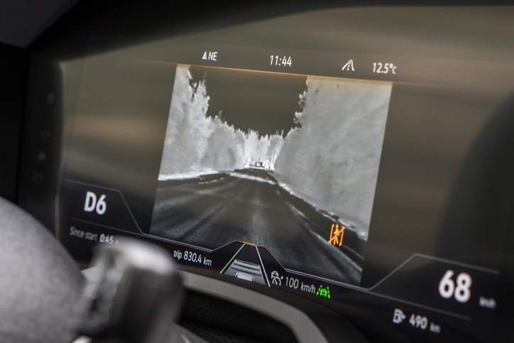 Night Vision System for Cars: Which Do You Prefer?