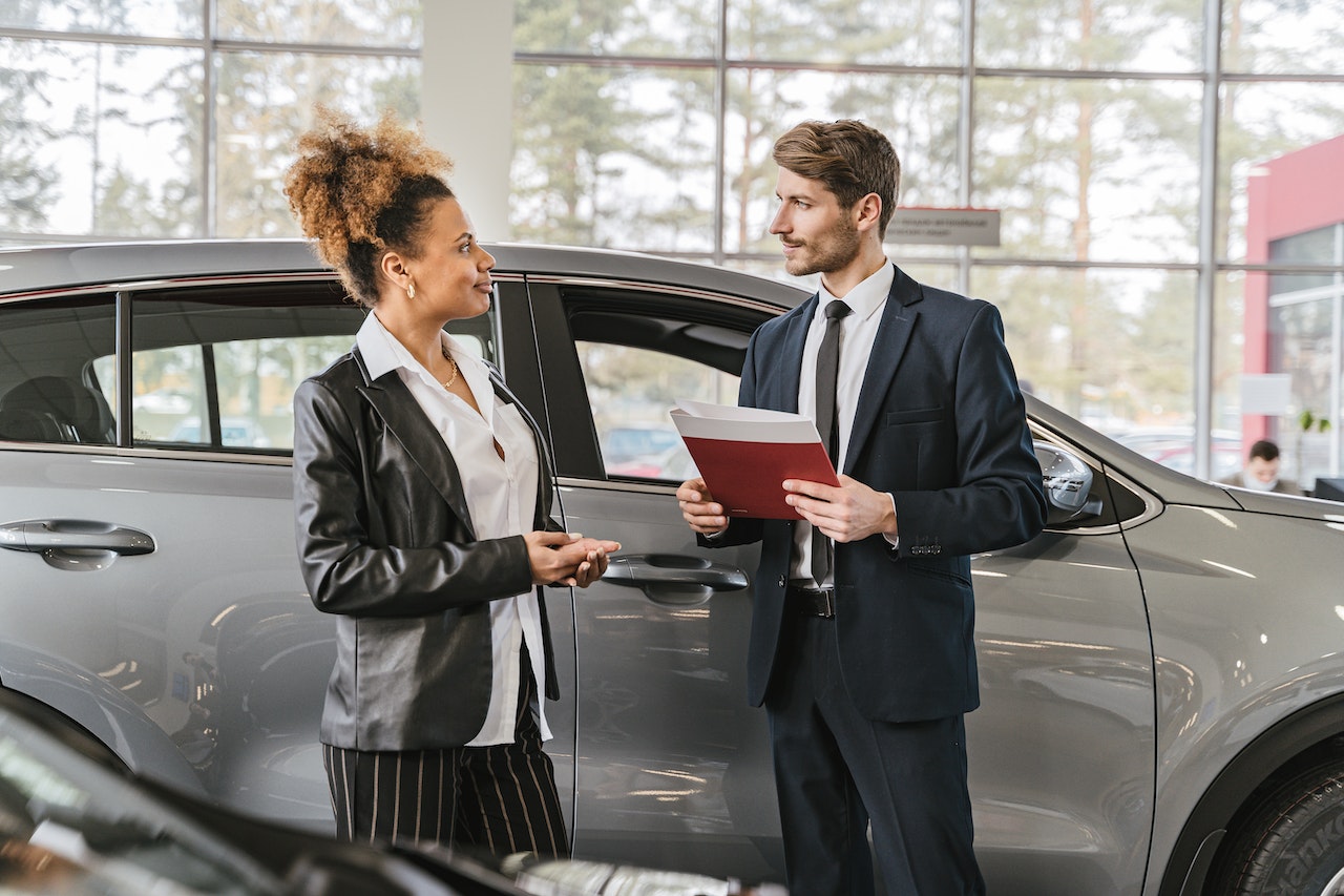 Car-Buying Tips Every First-Time Parent Should Know