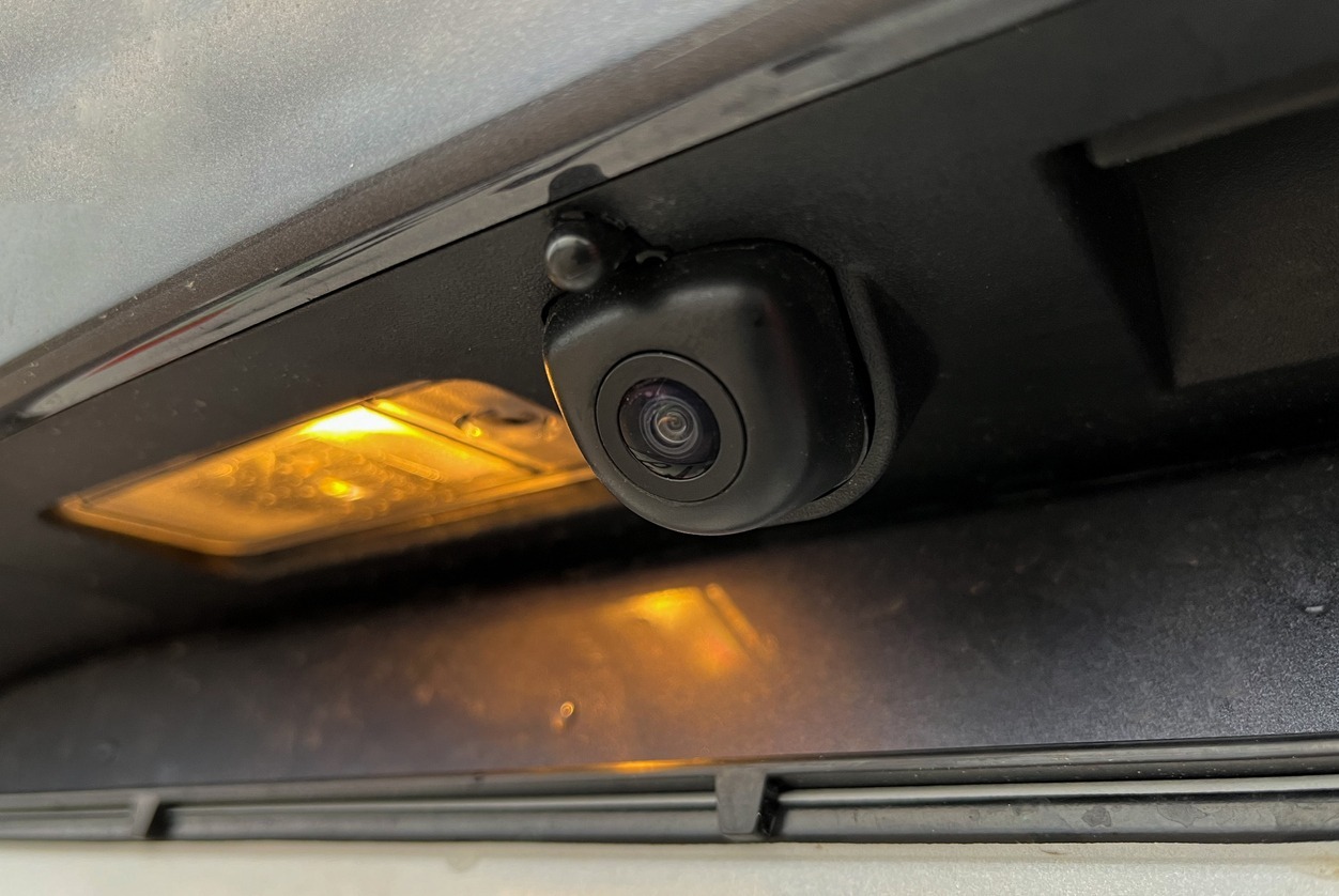 Top 5 Safety Backup Cameras for Vehicles