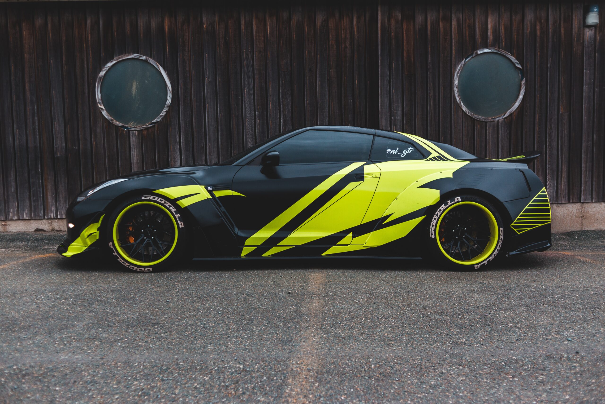 10 Eye-catching Vehicle Wrap Designs that Will Turn Heads on the Road