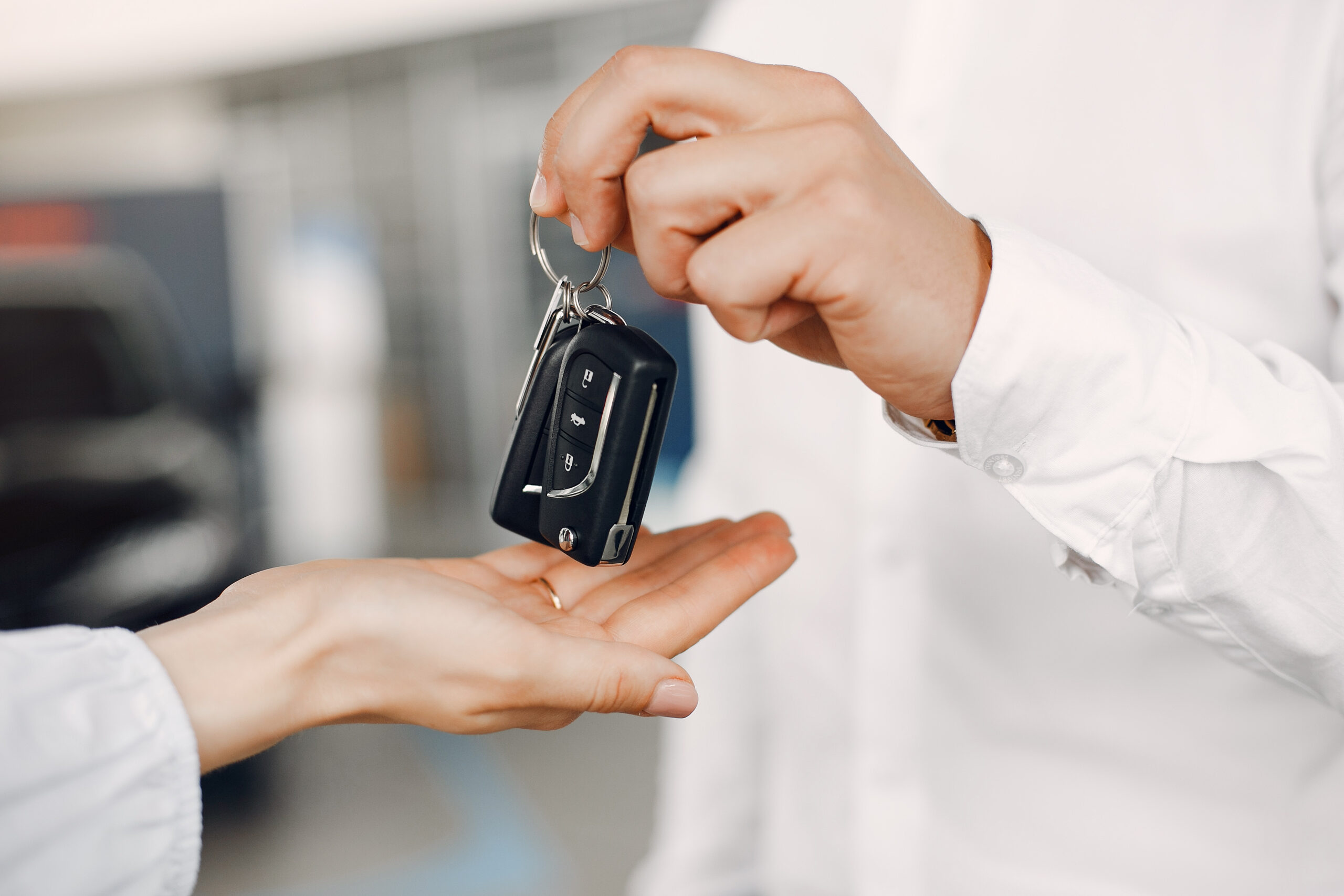 Luxury vs. Executive Which One Should You Get from a Car Rental