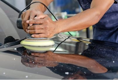 How Automotive Paint Adds a Protective Layer