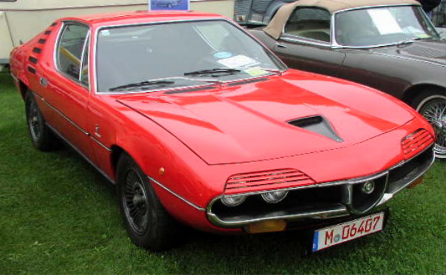 Alfa Romeo Montreal